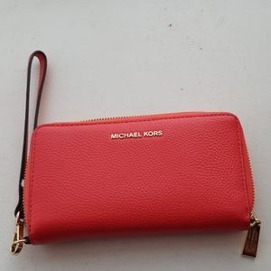 Wristlet